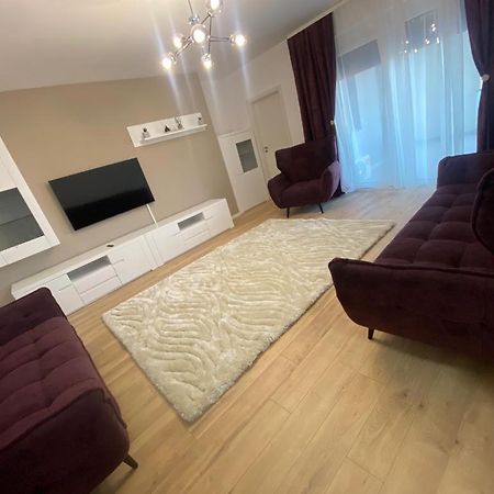 Dreamhill1 Apartment Oradea Luaran gambar