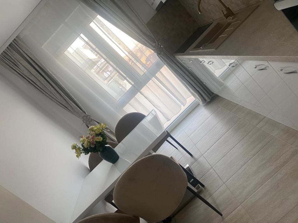 Dreamhill1 Apartment Oradea Luaran gambar